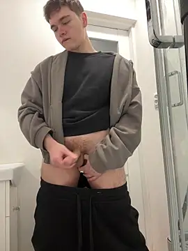 danielxfun online show from February 22, 12:26 pm