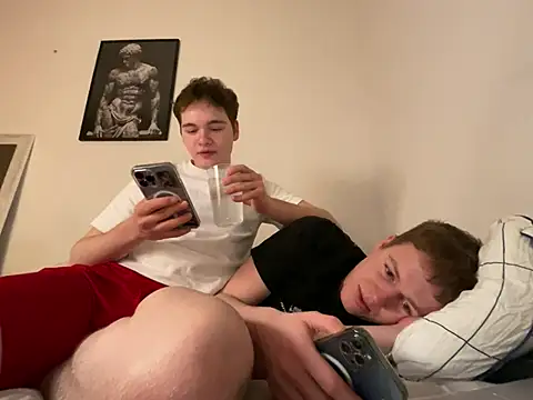 Snapshot of danielxfun chatting on March 25, 7:20 pm danielxfun online show from March 25, 7:20 pm