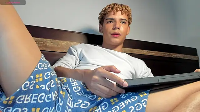 Daark Eros online show from November 13, 12:20 am