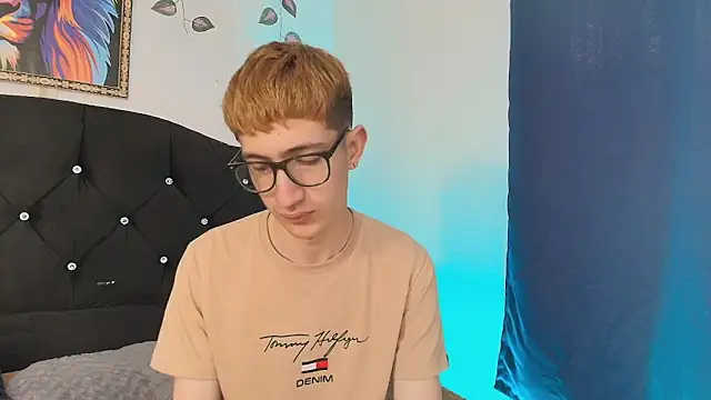 Erick Taylor3 online show from December 5, 5:53 pm