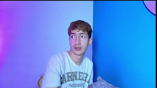 Erick Taylor3 online show from February 19, 8:38 pm