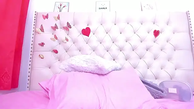 Snapshot of celena_wonder chatting on March 26, 8:25 pm celena wonder online show from March 26, 8:25 pm