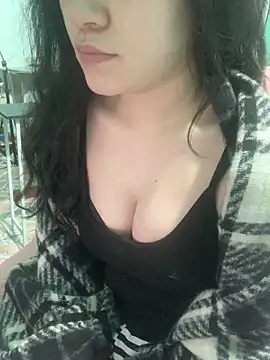 May2k2 online show from January 6, 2:26 am