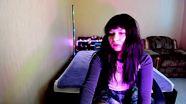 Snapshot of Quietdaisy chatting on October 24, 10:22 am Quietdaisy online show from October 24, 10:22 am