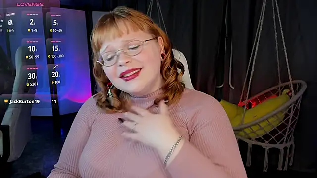 LottieReed online show from November 29, 4:54 pm