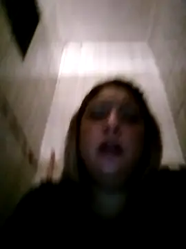 Snapshot of IndianLara chatting on November 1, 12:01 am IndianLara online show from November 1, 12:01 am