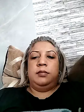 Snapshot of IndianLara chatting on November 25, 4:34 am IndianLara online show from November 25, 4:34 am