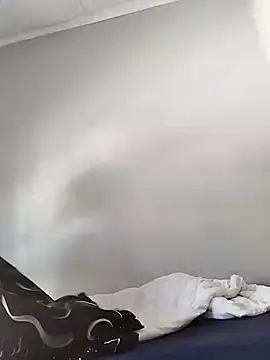 Snapshot of IndianLara chatting on March 19, 9:13 am IndianLara online show from March 19, 9:13 am