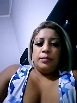 Snapshot of IndianLara chatting on March 21, 5:27 pm IndianLara online show from March 21, 5:27 pm