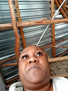 Snapshot of prebustyboobs94 chatting on November 4, 9:19 am prebustyboobs94 online show from November 4, 9:19 am