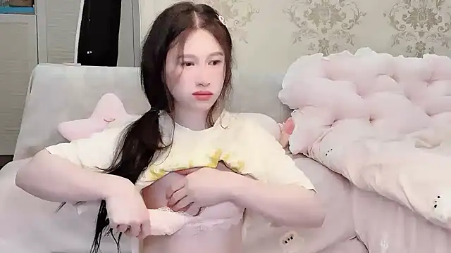 Snapshot of anna-888- chatting on April 5, 3:31 pm anna-888- online show from April 5, 3:31 pm