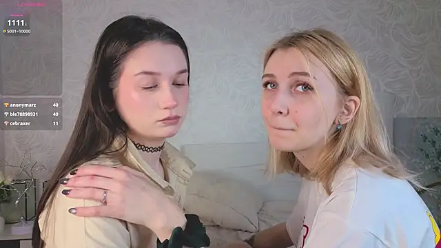 Snapshot of betweenUse chatting on January 9, 4:59 am betweenUse online show from January 9, 4:59 am