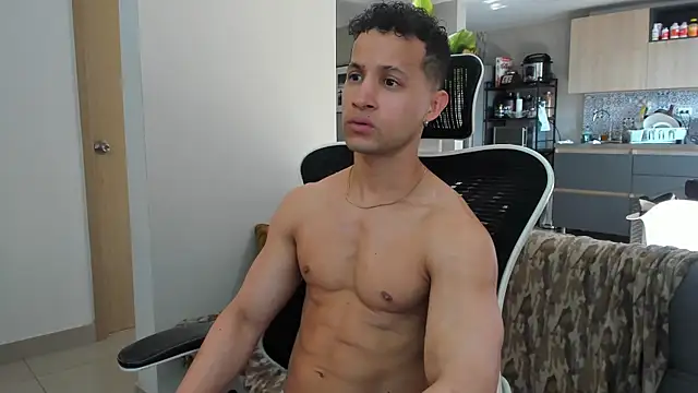 Snapshot of Paul_Reybor chatting on October 24, 2:13 pm Paul Reybor online show from October 24, 2:13 pm