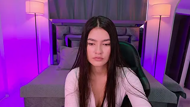 Bella Clark2 online show from March 26, 12:33 pm