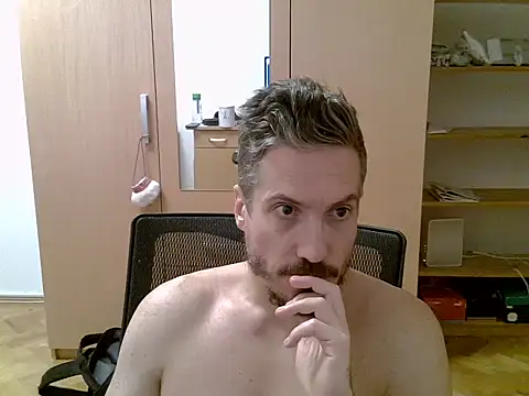 Snapshot of delayclose__ chatting on October 23, 5:12 pm delayclose   online show from October 23, 5:12 pm