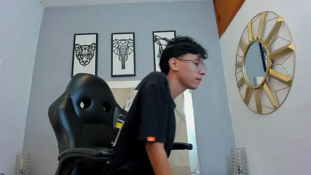 adams bobby online show from March 7, 11:07 am