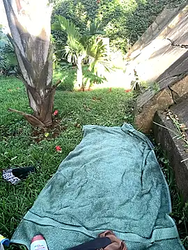 BubblesLovexox online show from April 1, 2:03 pm