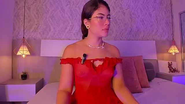 Snapshot of Vittoria__rossi chatting on February 27, 2:06 pm Vittoria rossi online show from February 27, 2:06 pm