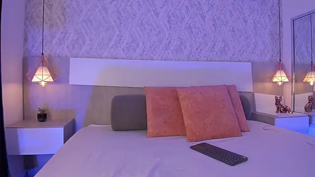 Snapshot of Vittoria__rossi chatting on March 5, 3:08 pm Vittoria rossi online show from March 5, 3:08 pm