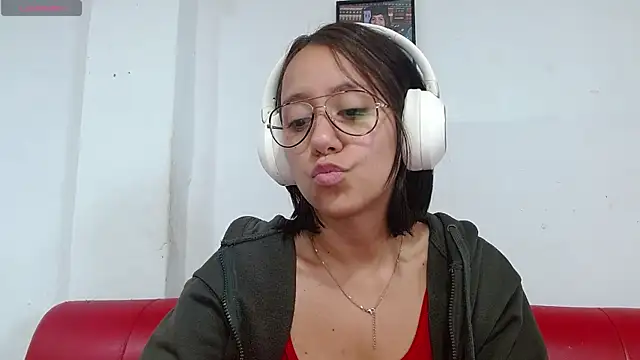 LunaaMorena online show from May 13, 3:09 pm