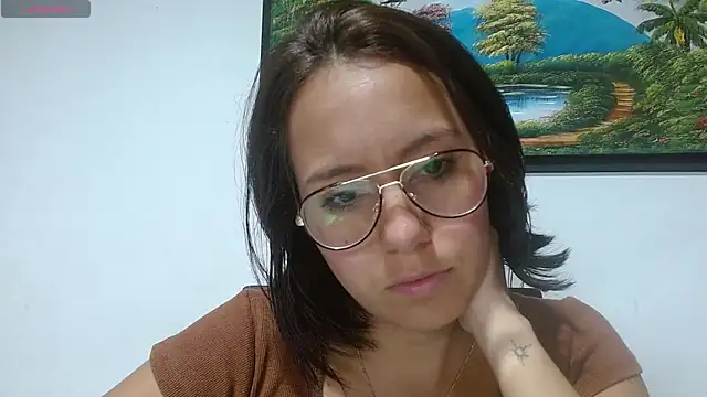 LunaaMorena online show from May 22, 1:17 pm