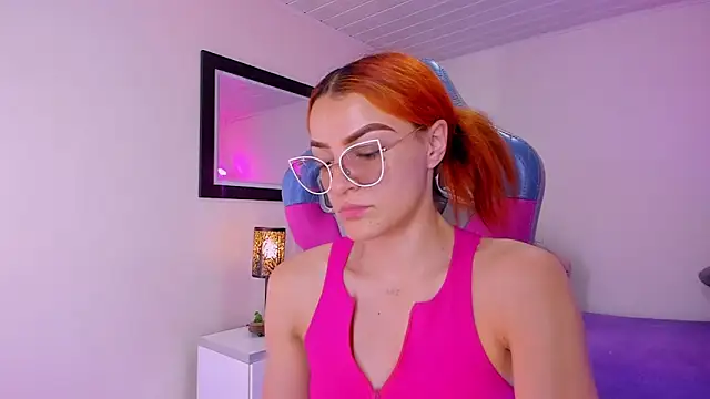 Snapshot of celeste_blazze_ chatting on March 4, 5:19 pm celeste blazze online show from March 4, 5:19 pm