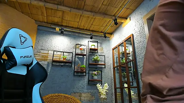 Tonny Ferrer online show from October 24, 3:36 am