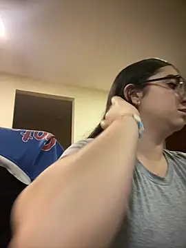 Snapshot of Kloe_Novoa chatting on March 5, 12:12 pm Kloe Novoa online show from March 5, 12:12 pm