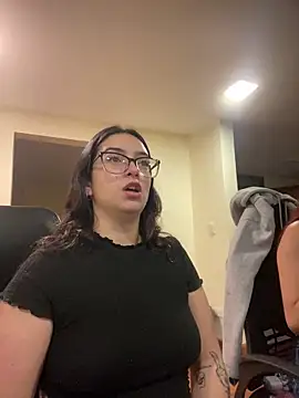 Snapshot of Kloe_Novoa chatting on March 16, 12:09 pm Kloe Novoa online show from March 16, 12:09 pm