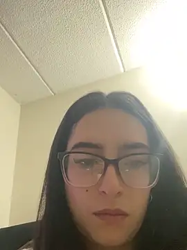 Snapshot of Kloe_Novoa chatting on March 21, 2:09 pm Kloe Novoa online show from March 21, 2:09 pm