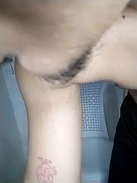 Snapshot of fer_luna chatting on October 28, 3:32 am fer luna online show from October 28, 3:32 am