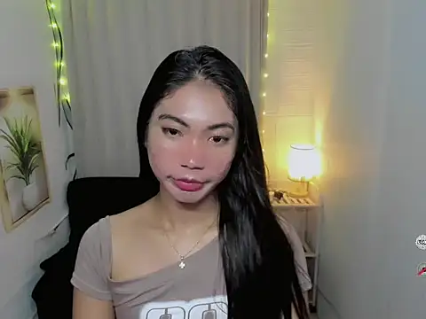 Snapshot of BigCockJade chatting on February 14, 8:16 pm BigCockJade online show from February 14, 8:16 pm