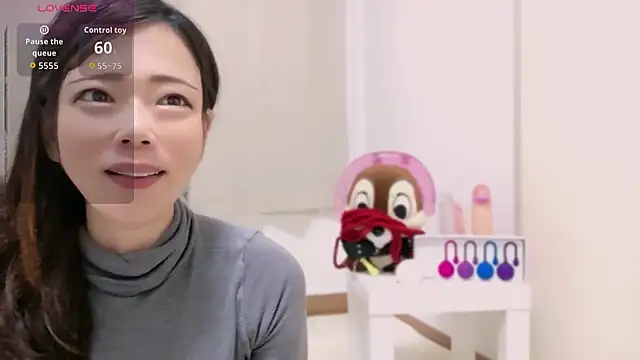 chie  xx online show from November 5, 1:27 am