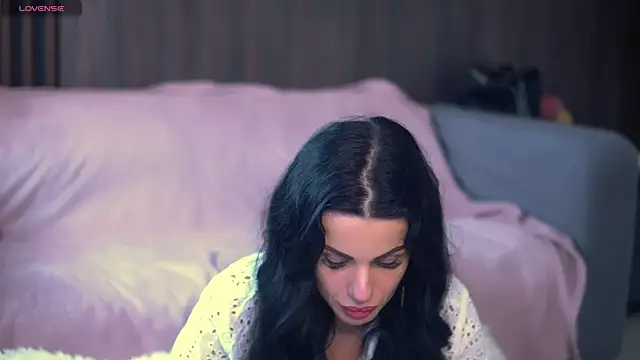 Snapshot of EmmaVayne chatting on January 8, 7:38 pm EmmaVayne online show from January 8, 7:38 pm