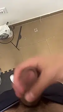 Snapshot of findomhot chatting on November 12, 9:03 pm findomhot online show from November 12, 9:03 pm