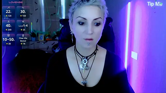 Sweet-n-Strong online show from November 1, 8:05 am