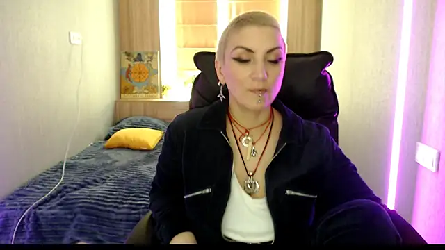 Sweet-n-Strong online show from May 14, 11:17 am