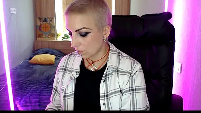 Sweet-n-Strong online show from May 26, 11:17 am