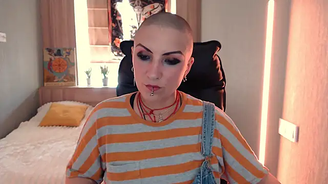 Sweet-n-Strong online show from July 1, 11:23 am