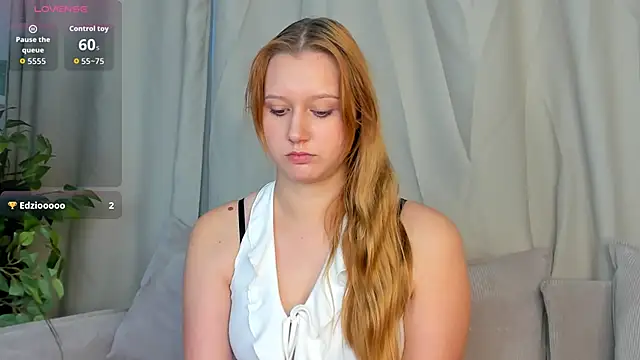 Charil Wilson online show from November 14, 4:33 am