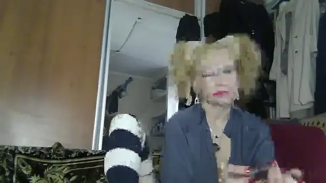 Snapshot of LilaniLoverx chatting on February 7, 11:14 am LilaniLoverx online show from February 7, 11:14 am