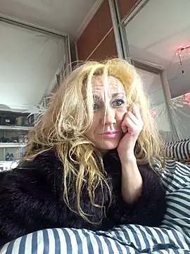 LilaniLoverx online show from February 23, 11:13 pm