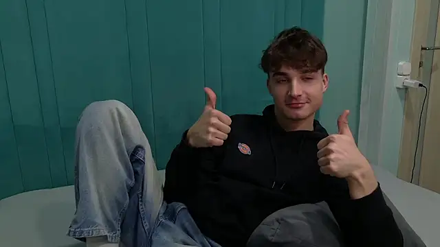 Richard steele hot online show from December 1, 4:01 pm