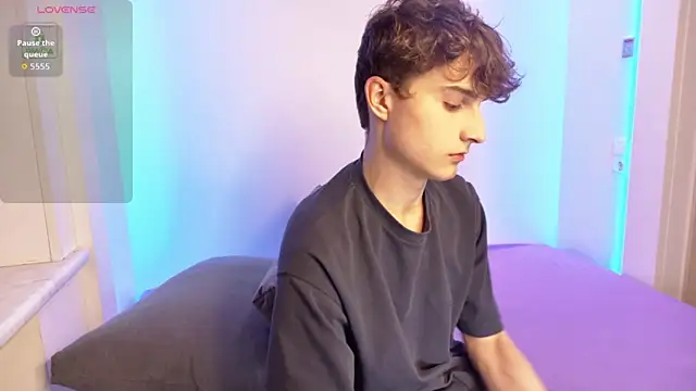 Snapshot of Richard_steele_hot chatting on June 1, 3:14 pm Richard steele hot online show from June 1, 3:14 pm