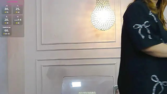 kittykelly online show from December 15, 7:01 am