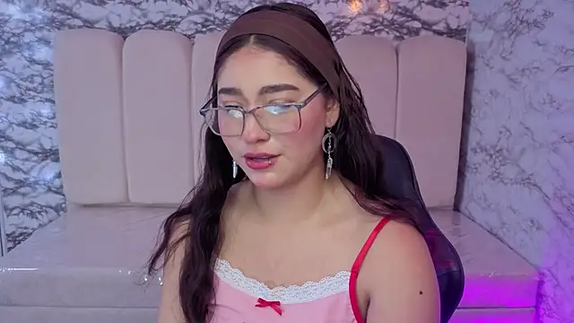 Afrodita Wild v online show from December 19, 8:05 pm