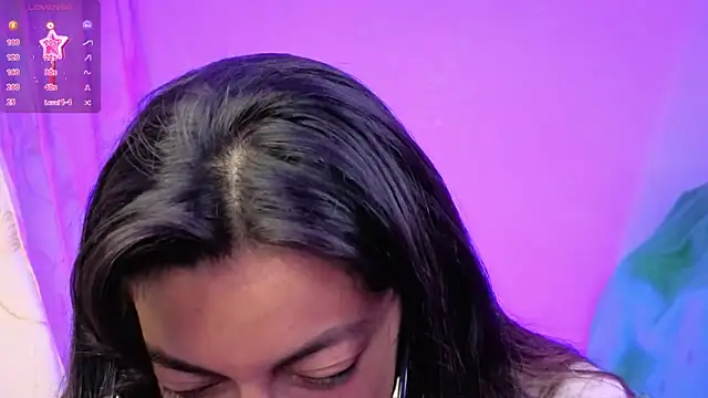 Snapshot of zylla_storn chatting on February 21, 1:12 pm zylla storn online show from February 21, 1:12 pm