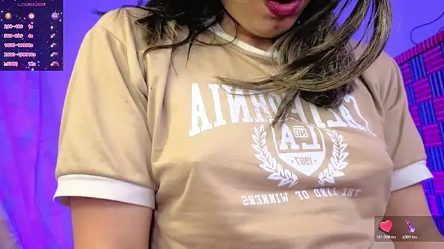 Snapshot of zylla_storn chatting on March 12, 11:00 pm zylla storn online show from March 12, 11:00 pm