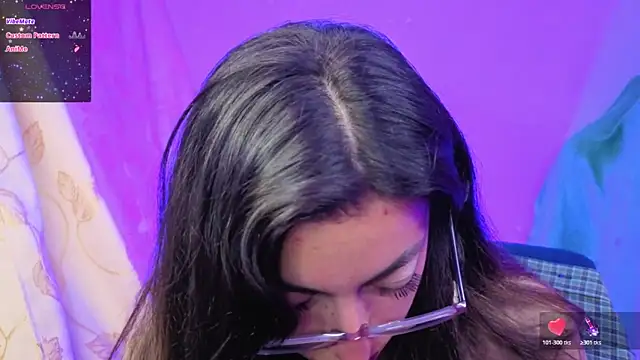 Snapshot of zylla_storn chatting on March 16, 11:09 pm zylla storn online show from March 16, 11:09 pm