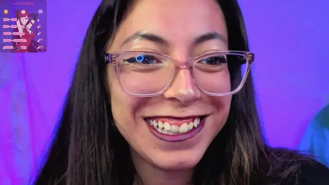 Snapshot of zylla_storn chatting on March 21, 11:08 pm zylla storn online show from March 21, 11:08 pm